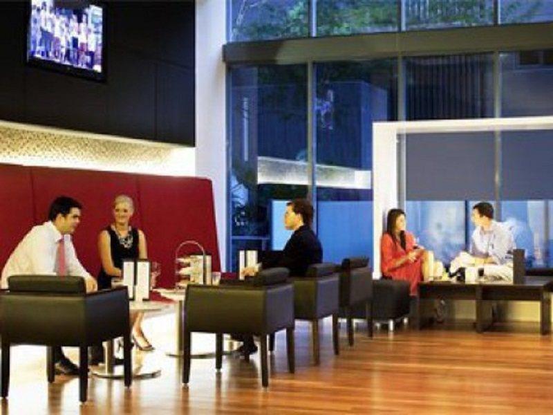 Amora Hotel Брісбен Інтер'єр фото The lounge at the airport